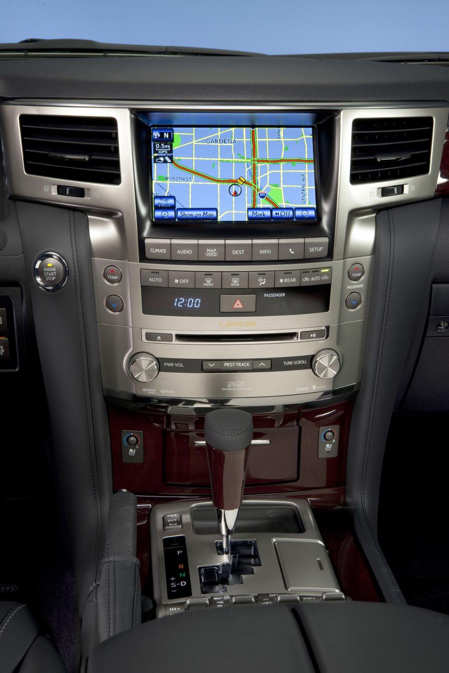 Lexus LX570 2012 года  (фото 46 из 53)